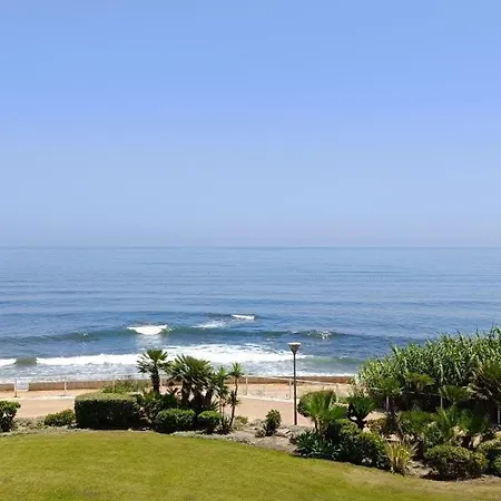 Stunning Unobstructed 180 Degree Sea View With 100 Square Meters Terrace - Costa Del Sol - Estepona- Long Term 公寓