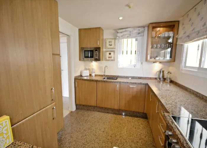 公寓 Stunning Unobstructed 180 Degree Sea View With 100 Square Meters Terrace - Costa Del Sol - Estepona- Long Term *