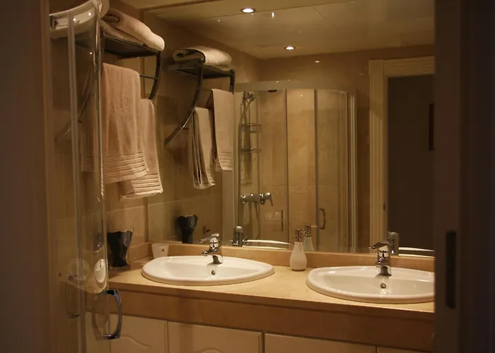 Stunning Unobstructed 180 Degree Sea View With 100 Square Meters Terrace - Costa Del Sol - Estepona- Long Term 埃斯特波纳