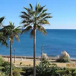Seaside Vista Terrace: Panoramic Costa Del Sol Retreat Apartment *