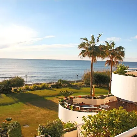 Seaside Vista Terrace: Panoramic Costa Del Sol Retreat