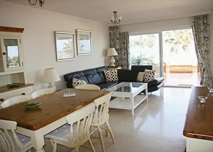 Stunning Unobstructed 180 Degree Sea View With 100 Square Meters Terrace - Costa Del Sol - Estepona- Long Term * إِستيبونا