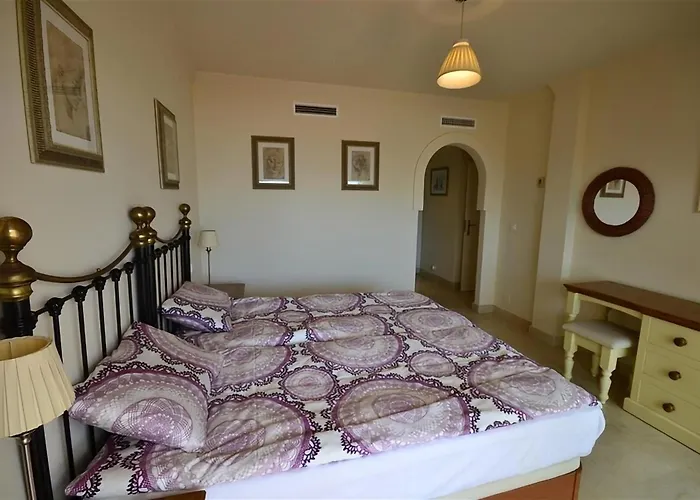 Stunning Unobstructed 180 Degree Sea View With 100 Square Meters Terrace - Costa Del Sol - Estepona- Long Term Appartement *